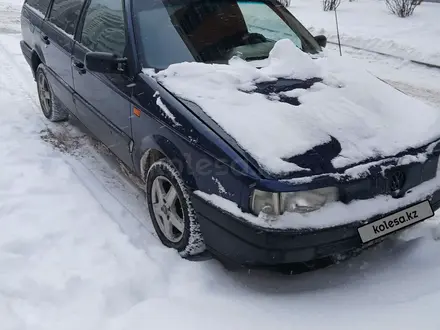 Volkswagen Passat 1991 года за 850 000 тг. в Астана – фото 2