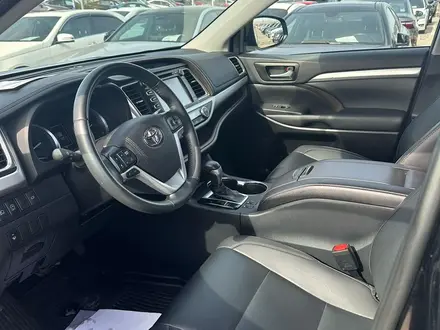 Toyota Highlander 2019 года за 14 000 000 тг. в Астана – фото 5