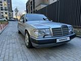 Mercedes-Benz E 260 1992 года за 4 100 000 тг. в Алматы