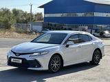 Toyota Camry 2021 года за 16 000 000 тг. в Шымкент