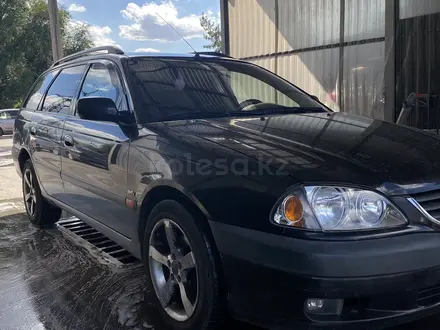 Toyota Avensis 2001 года за 3 750 000 тг. в Алматы – фото 2