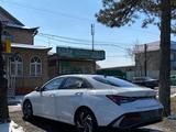 Hyundai Elantra 2024 годаүшін8 700 000 тг. в Алматы – фото 4