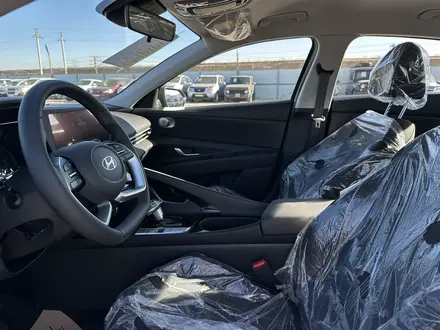 Hyundai Elantra 2025 года за 9 950 000 тг. в Атырау – фото 13