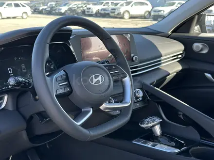 Hyundai Elantra 2025 года за 9 950 000 тг. в Атырау – фото 14