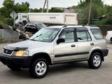 Honda CR-V 1998 года за 5 000 000 тг. в Алматы – фото 4