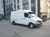 Mercedes-Benz Sprinter 2000 годаүшін6 400 000 тг. в Алматы