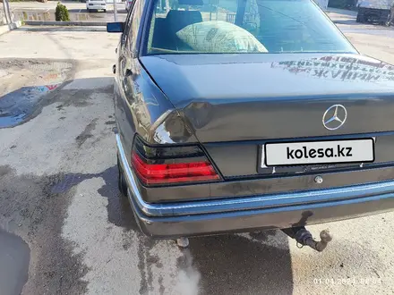 Mercedes-Benz E 230 1989 года за 1 600 000 тг. в Алматы – фото 8