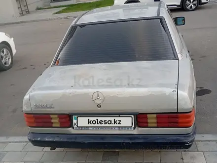 Mercedes-Benz 190 1988 года за 1 100 000 тг. в Усть-Каменогорск – фото 4