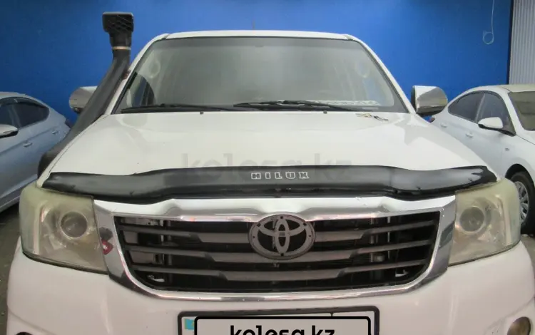 Toyota Hilux 2013 года за 6 899 000 тг. в Актобе