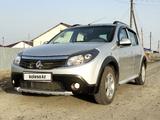 Renault Sandero Stepway 2014 годаүшін4 400 000 тг. в Атырау – фото 2