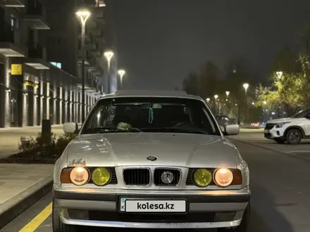 BMW 525 1993 года за 2 500 000 тг. в Алматы – фото 2