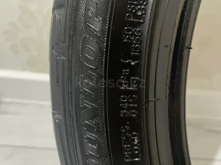 Летние шины комплект 215/45 R17 Dunlop за 49 000 тг. в Астана – фото 2