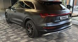 Audi Q5 e-tron 2022 года за 45 000 000 тг. в Алматы – фото 3