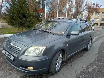 Toyota Avensis 2004 года за 5 500 000 тг. в Шымкент – фото 3