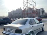 BMW 320 1991 годаүшін1 500 000 тг. в Байконыр – фото 5