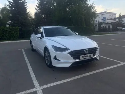 Hyundai Sonata 2022 года за 11 500 000 тг. в Уральск