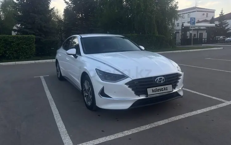 Hyundai Sonata 2022 года за 11 500 000 тг. в Уральск