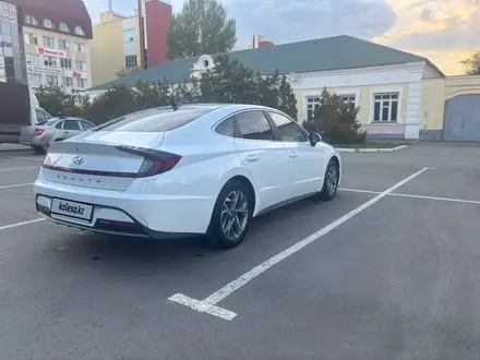 Hyundai Sonata 2022 года за 11 500 000 тг. в Уральск – фото 7