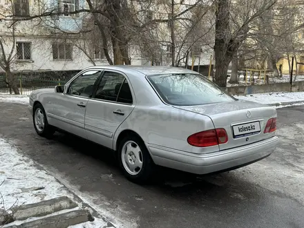 Mercedes-Benz E 280 1996 года за 3 250 000 тг. в Тараз – фото 17