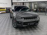 Jeep Grand Cherokee 2023 года за 38 000 000 тг. в Шымкент
