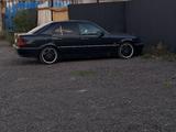 Mercedes-Benz C 280 1995 года за 1 350 000 тг. в Караганда – фото 2