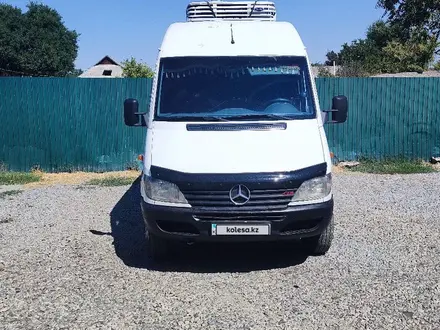 Mercedes-Benz Sprinter 2002 года за 7 600 000 тг. в Кордай – фото 2