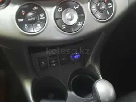 Toyota RAV4 2011 года за 8 350 000 тг. в Кокшетау – фото 37