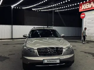 Infiniti FX35