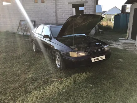 Toyota Carina E 1994 года за 800 000 тг. в Алматы