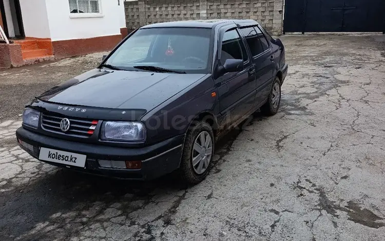 Volkswagen Vento 1994 годаfor1 700 000 тг. в Шымкент