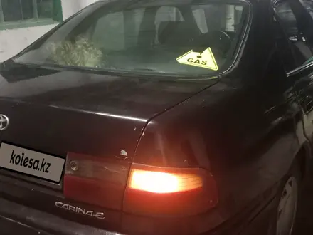 Toyota Carina E 1996 года за 1 200 000 тг. в Тараз