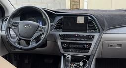 Hyundai Sonata 2015 года за 7 500 000 тг. в Шымкент – фото 5