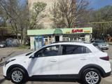 Kia Rio X-Line 2021 года за 7 300 000 тг. в Алматы – фото 4