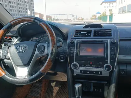 Toyota Camry 2013 года за 8 680 000 тг. в Атырау – фото 9