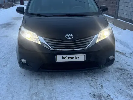 Toyota Sienna 2014 года за 13 800 000 тг. в Алматы – фото 8
