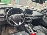 Hyundai Santa Fe 2020 годаfor13 300 000 тг. в Алматы – фото 2