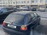 Volkswagen Golf 1994 годаүшін600 000 тг. в Астана – фото 4