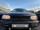 Volkswagen Golf 1994 годаүшін600 000 тг. в Астана – фото 2