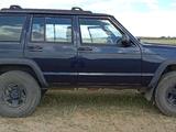 Jeep Cherokee 1994 годаүшін3 200 000 тг. в Караганда – фото 4