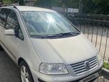 Volkswagen Sharan 2001 года за 1 800 000 тг. в Костанай