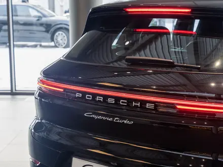 Porsche Cayenne 2023 года за 140 000 000 тг. в Алматы – фото 9