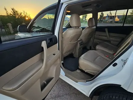 Toyota Highlander 2013 года за 11 500 000 тг. в Астана – фото 16