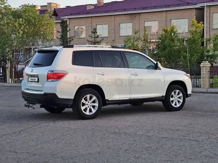 Toyota Highlander 2013 года за 11 500 000 тг. в Астана