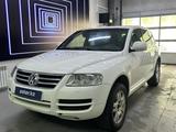 Volkswagen Touareg 2004 года за 3 000 000 тг. в Аксу – фото 5