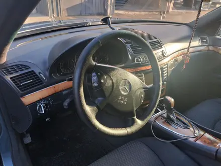 Mercedes-Benz E 320 2002 года за 4 400 000 тг. в Алматы – фото 7