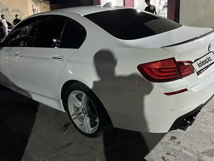 BMW 535 2011 года за 11 500 000 тг. в Туркестан – фото 4