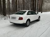 Audi A4 1996 года за 1 450 000 тг. в Петропавловск – фото 5