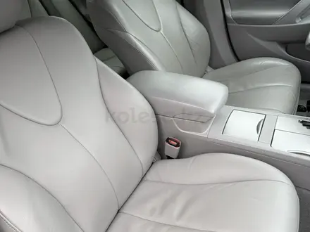 Toyota Camry 2011 года за 4 700 000 тг. в Уральск – фото 15