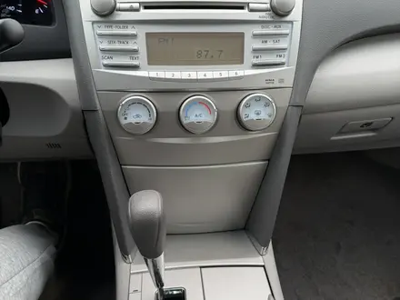 Toyota Camry 2011 года за 4 700 000 тг. в Уральск – фото 14