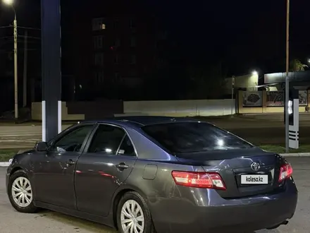 Toyota Camry 2011 года за 4 700 000 тг. в Уральск – фото 3